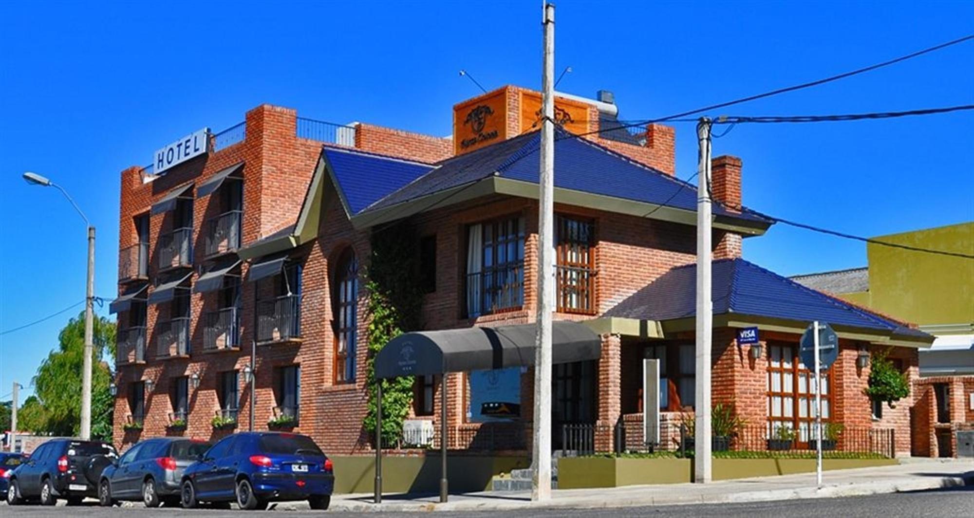 Hotel Ayres Colonia 콜로니아델사크라멘토 외부 사진